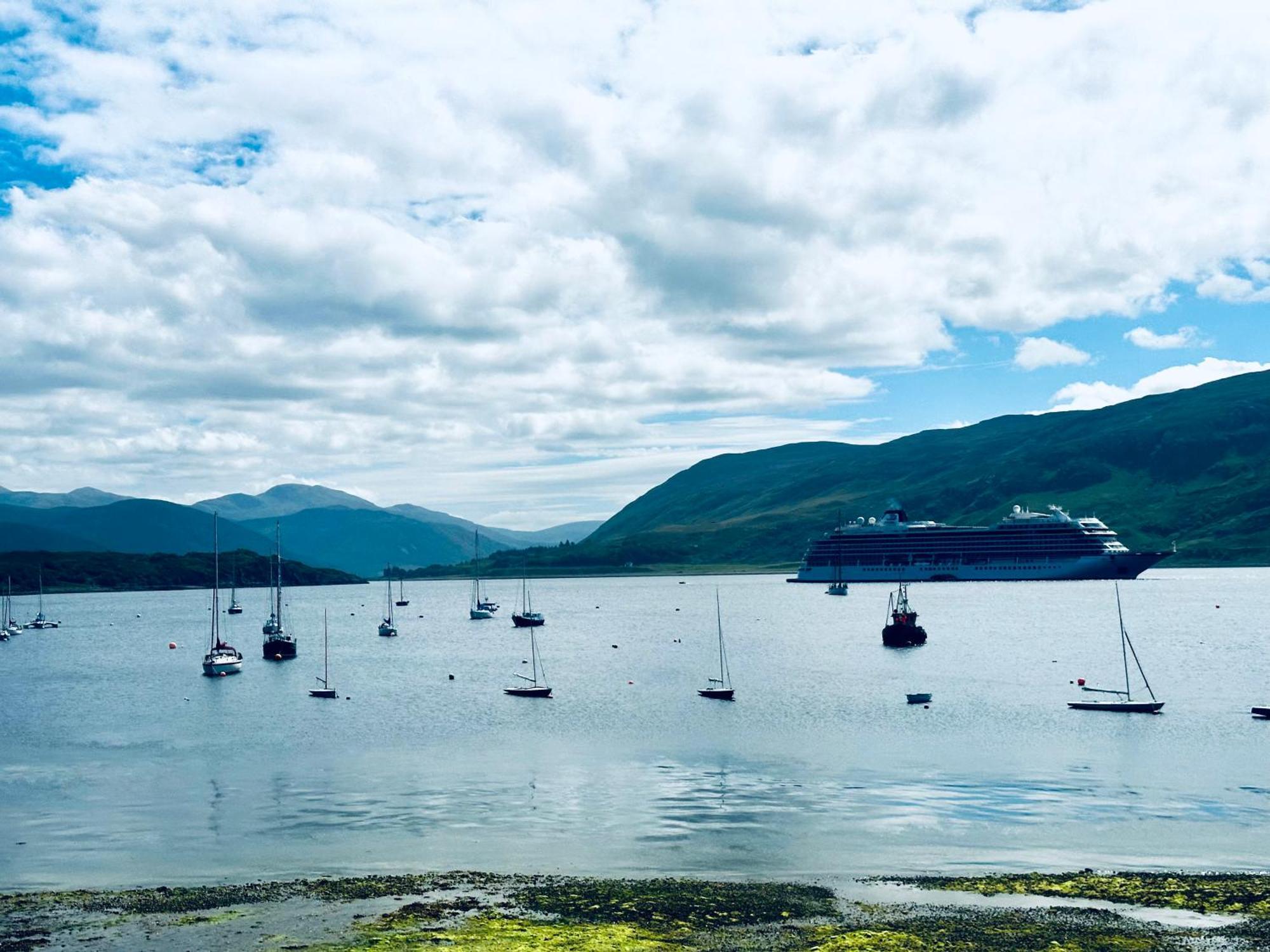 The Ferry Boat Inn Ullapool Εξωτερικό φωτογραφία